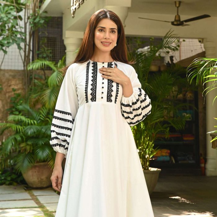 One Piece For White Lovers Code-383 - Image 3